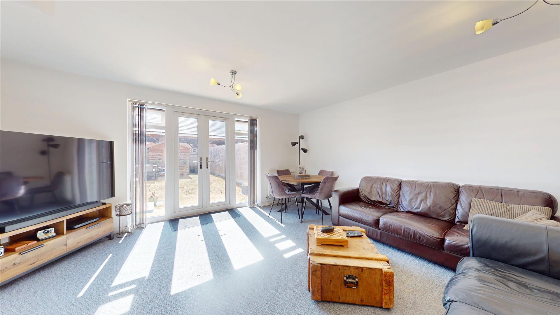 3 bed property in Fen Street, Milton Keynes